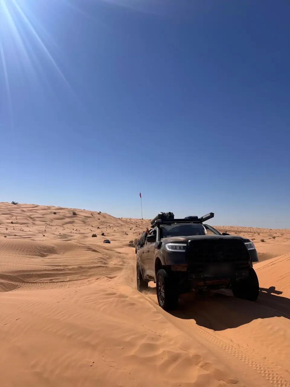 4x4 in the Sahara dunes near Douz